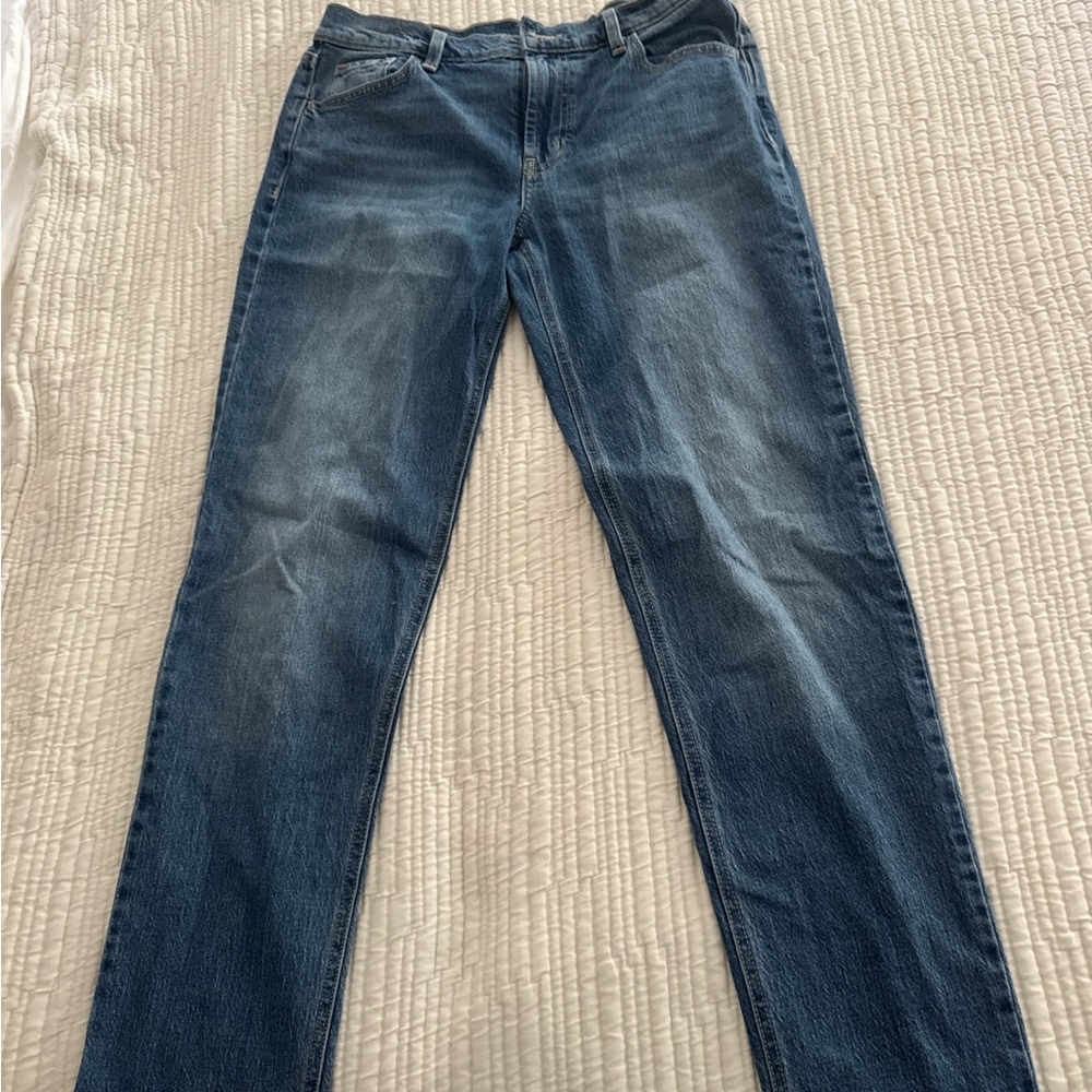 Old navy wow boyfriend mid-rise jeans size 6